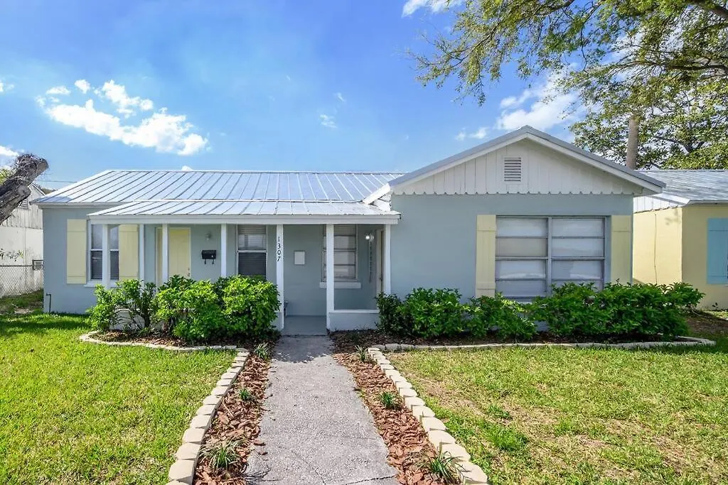 Santa Barbara On The Bay Waterfront Apartment Tampa 0*,  United States