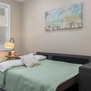  Holiday home Cozy And Spacious 4br House With Pool In